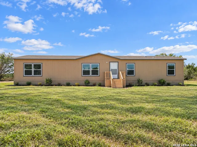 3041 FM 1333 Poteet, TX 78065