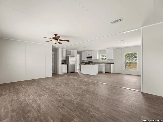 3041 FM 1333 Poteet, TX 78065