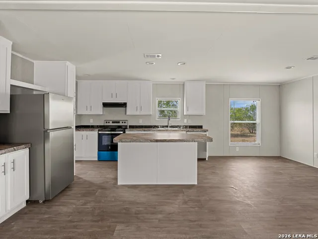 3041 FM 1333 Poteet, TX 78065