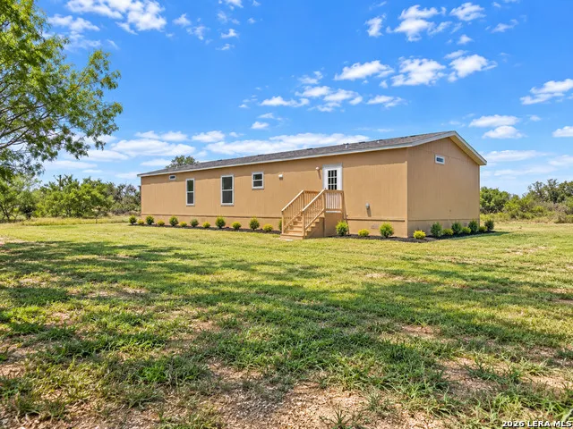3041 FM 1333 Poteet, TX 78065