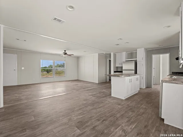 3041 FM 1333 Poteet, TX 78065
