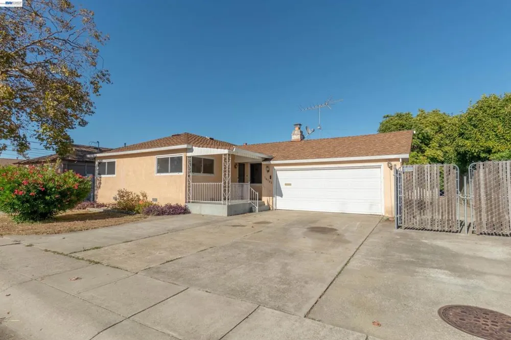 16182 Via Media San Lorenzo, CA 94580