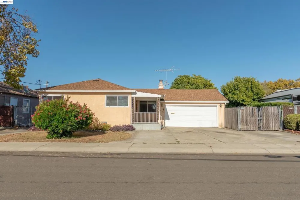 16182 Via Media San Lorenzo, CA 94580
