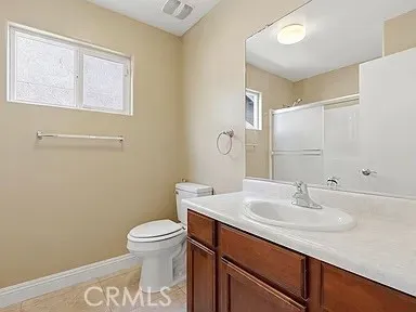2542 E Parkview Avenue #1 Visalia, CA 93292