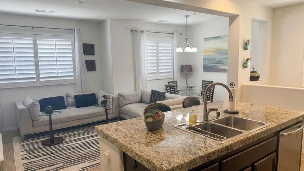 73274 Azure Rain #103 Palm Desert, CA 92211