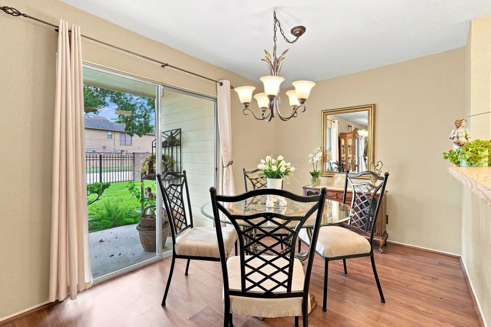 14515 Wunderlich Drive #305 Houston, TX 77069