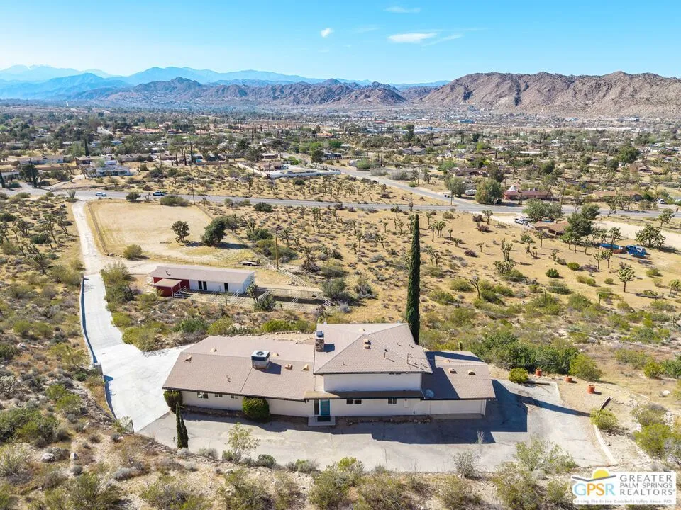 7913 Joshua Lane Yucca Valley, CA 92284