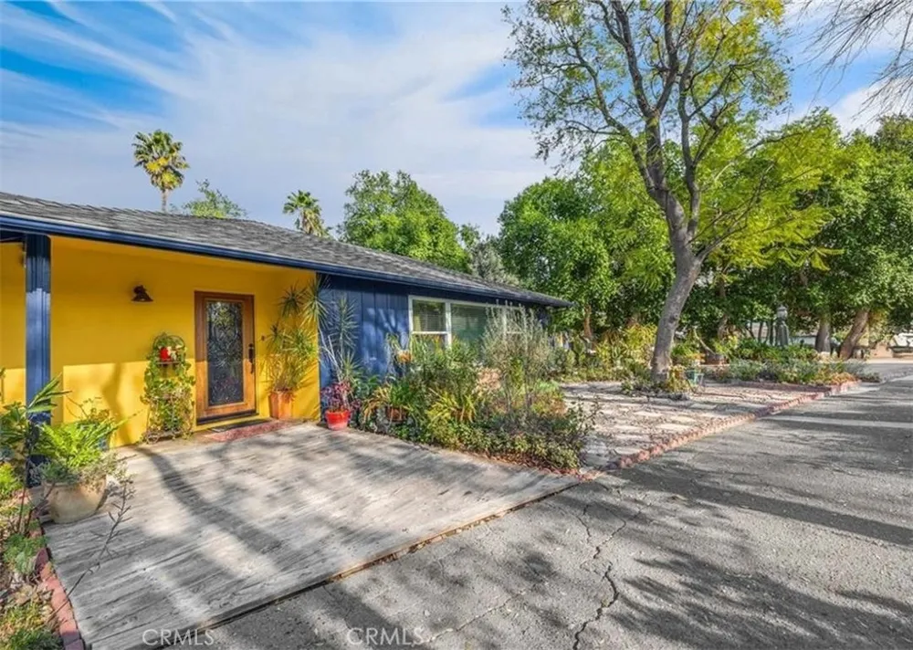 2953 Rockhill Way #1 Riverside, CA 92506