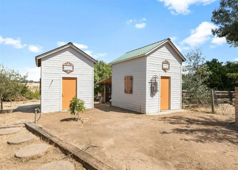 12580 Heather Lane #1 Clovis, CA 93619