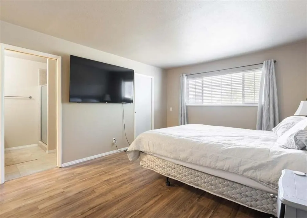 12580 Heather Lane #1 Clovis, CA 93619