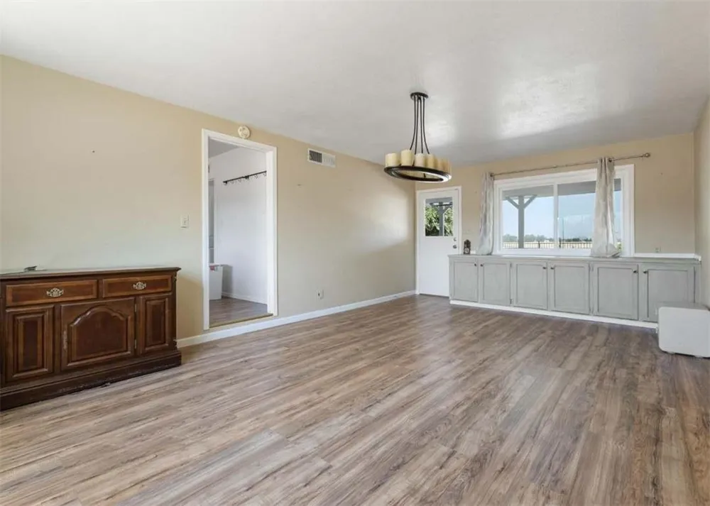 12580 Heather Lane #1 Clovis, CA 93619