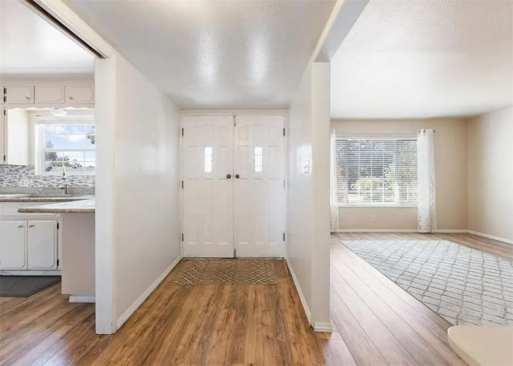 12580 Heather Lane #1 Clovis, CA 93619