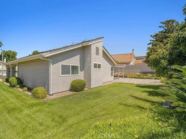 1817 Hummock Lane #1 Encinitas, CA 92024