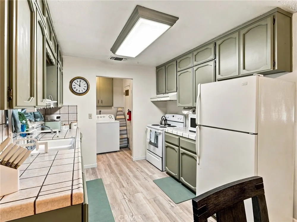 44754 Mountain Meadows Oakhurst, CA 93644