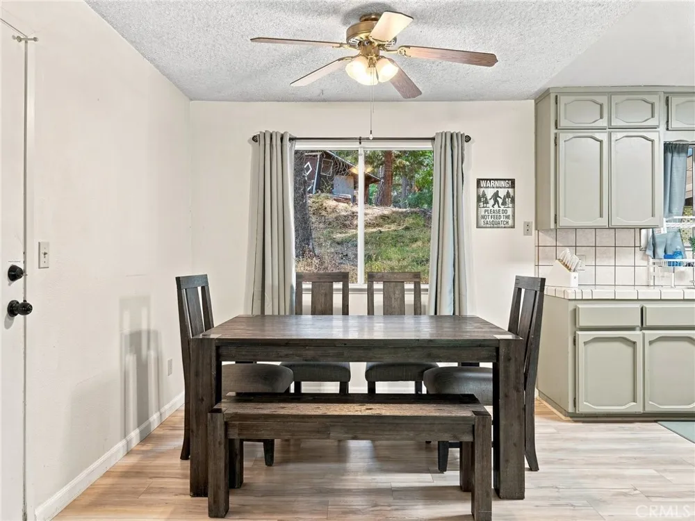 44754 Mountain Meadows Oakhurst, CA 93644