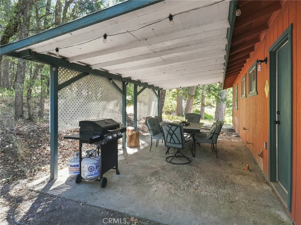 44754 Mountain Meadows Oakhurst, CA 93644