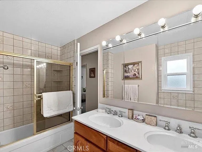 5484 San Jose Drive #1 Pleasanton, CA 94566