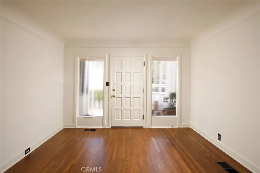 1505 Stanford Drive Glendale, CA 91205