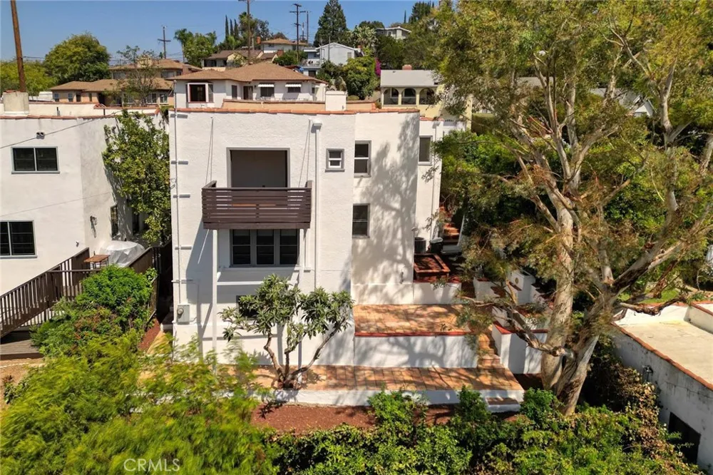 1505 Stanford Drive Glendale, CA 91205