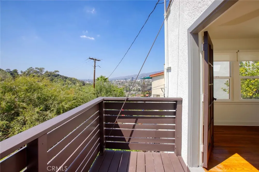 1505 Stanford Drive Glendale, CA 91205
