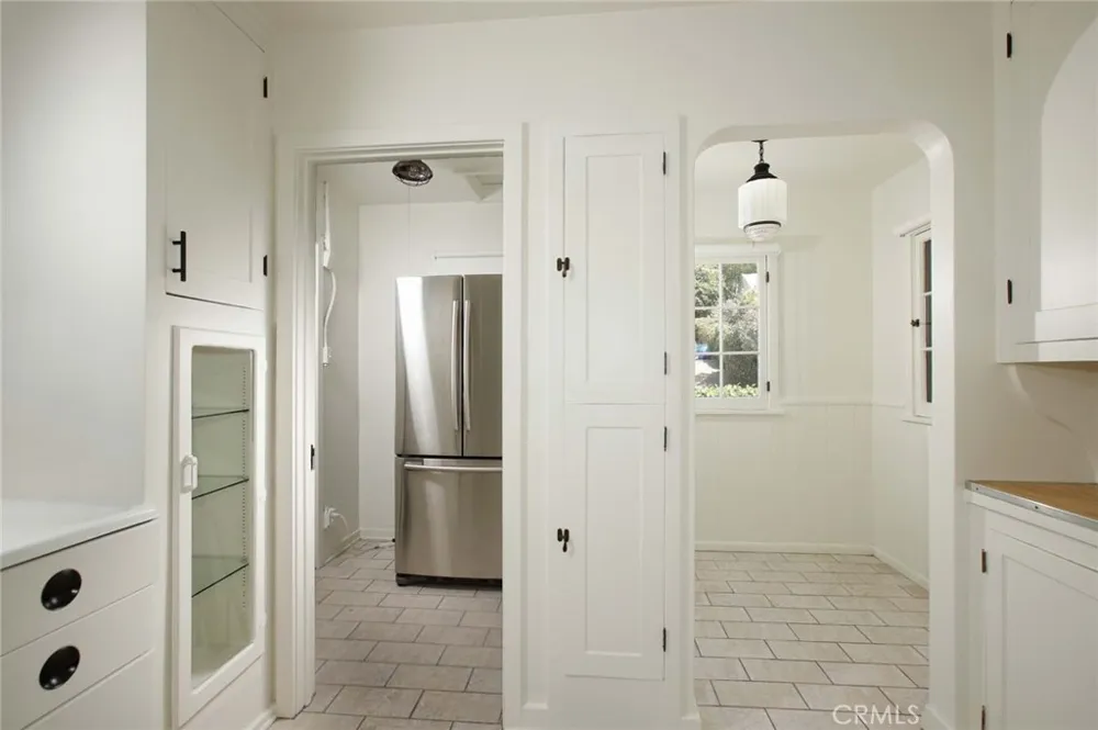 1505 Stanford Drive Glendale, CA 91205