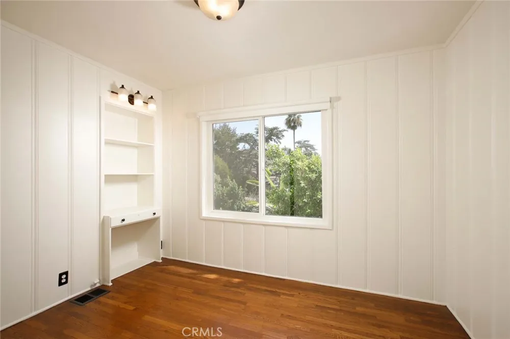 1505 Stanford Drive Glendale, CA 91205