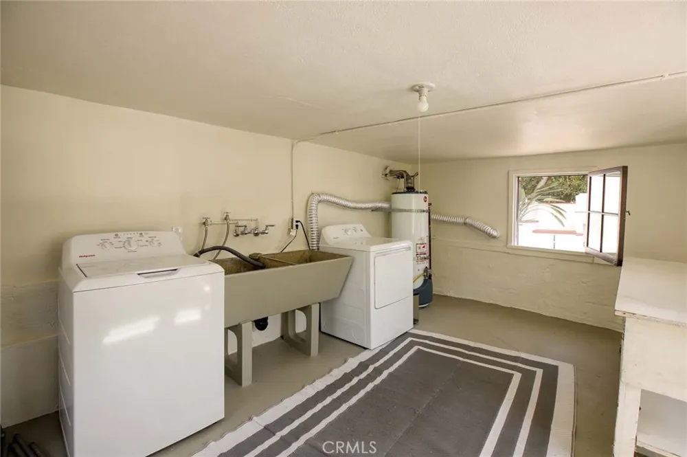 1505 Stanford Drive Glendale, CA 91205