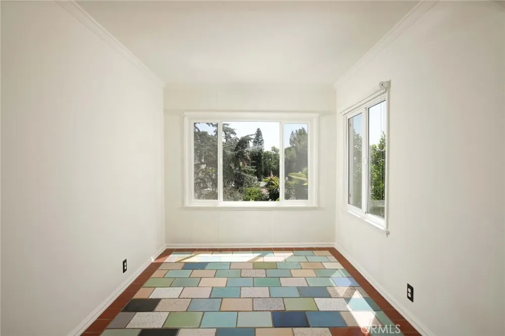 1505 Stanford Drive Glendale, CA 91205