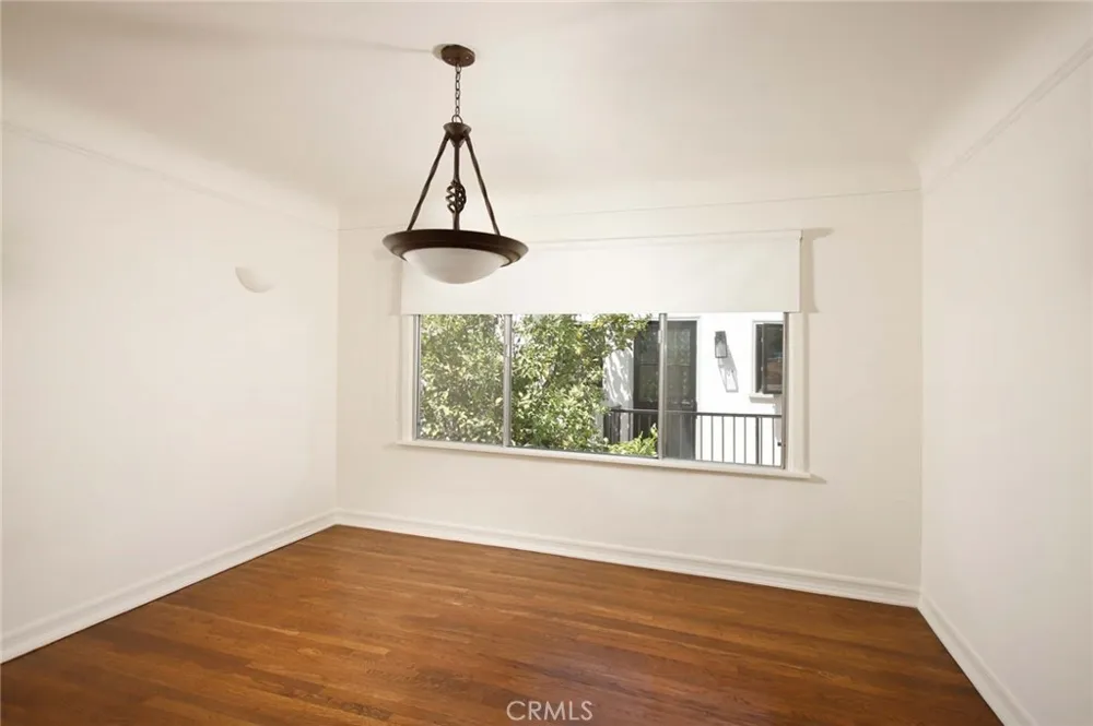 1505 Stanford Drive Glendale, CA 91205