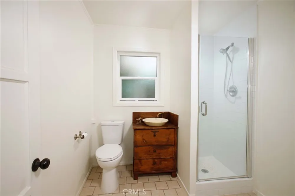 1505 Stanford Drive Glendale, CA 91205