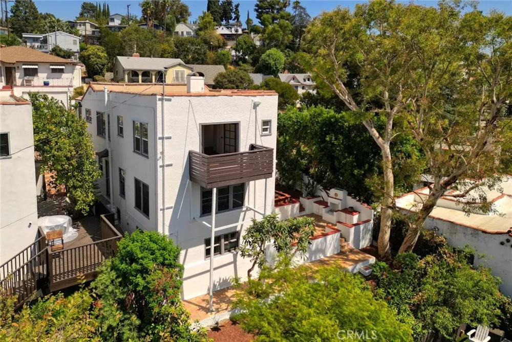 1505 Stanford Drive Glendale, CA 91205