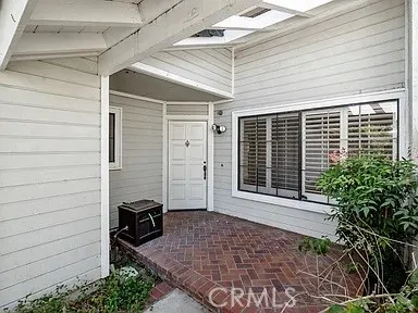8 Pebble #1 Irvine, CA 92614
