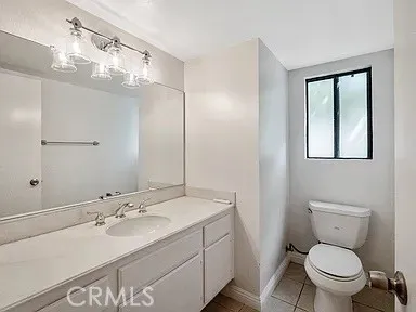 8 Pebble #1 Irvine, CA 92614