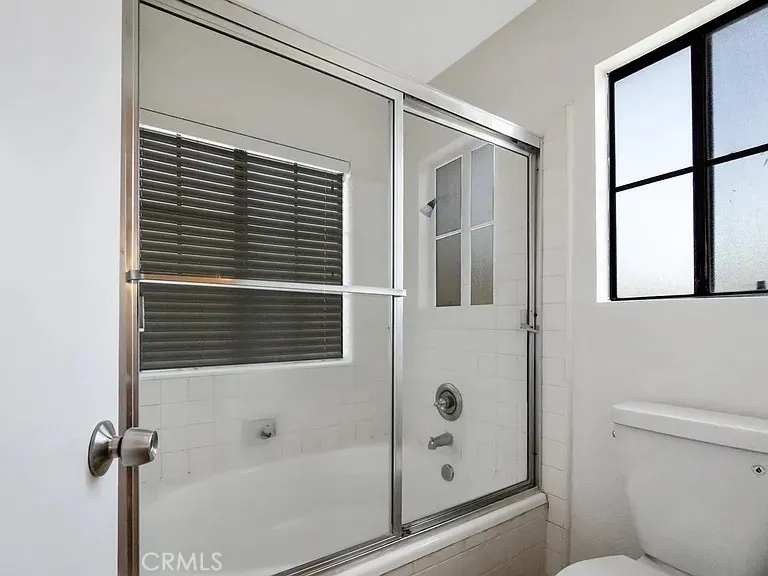 8 Pebble #1 Irvine, CA 92614