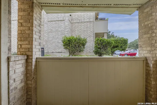 11843 Braesview #913 San Antonio, TX 78213