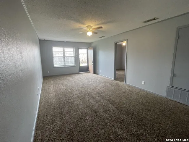 1051 Country Club #H31 Seguin, TX 78155