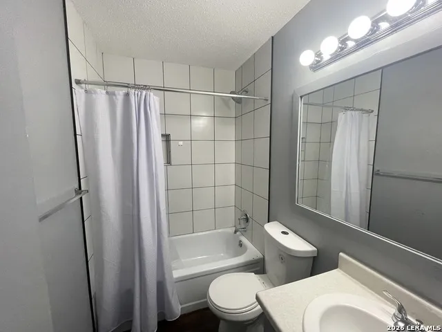 1051 Country Club #H31 Seguin, TX 78155