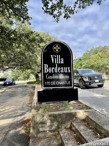 170 De Chantle #APT 704 San Antonio, TX 78201