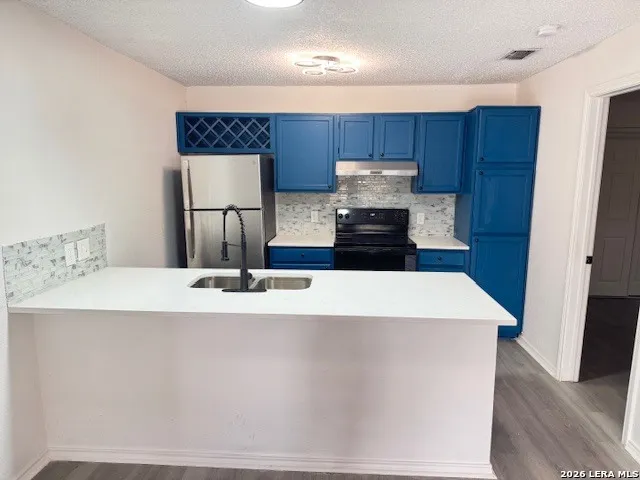 5322 Medical #E208 San Antonio, TX 78240