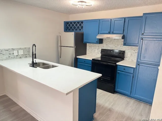 5322 Medical #E208 San Antonio, TX 78240