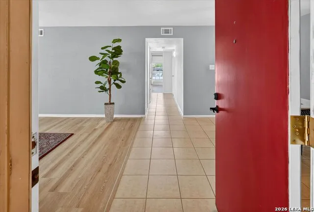 8702 Village Dr #407 San Antonio, TX 78217