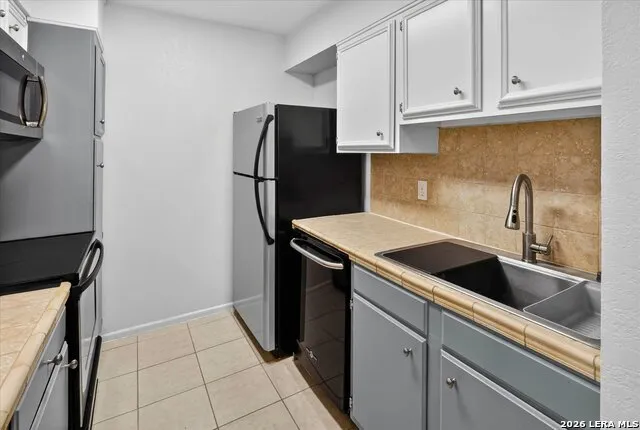 8702 Village Dr #407 San Antonio, TX 78217