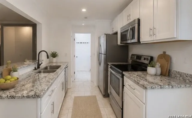 9140 Timber Path #2405 San Antonio, TX 78250