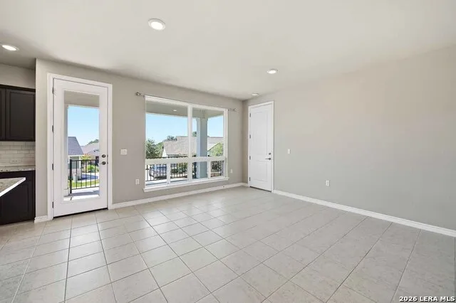 116 MULLIGAN DR #103 San Marcos, TX 78666