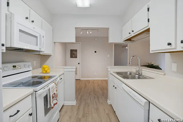 14343 Judson Rd #904 San Antonio, TX 78233