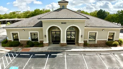 9643 HUEBNER RD #103 & 102