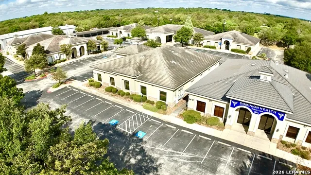 9643 HUEBNER RD #103 & 102 San Antonio, TX 78240