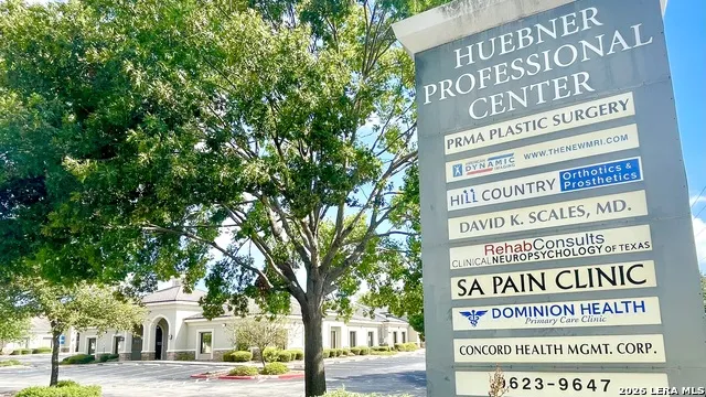 9643 HUEBNER RD #103 & 102 San Antonio, TX 78240