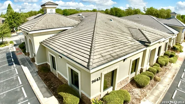 9643 HUEBNER RD #103 & 102 San Antonio, TX 78240