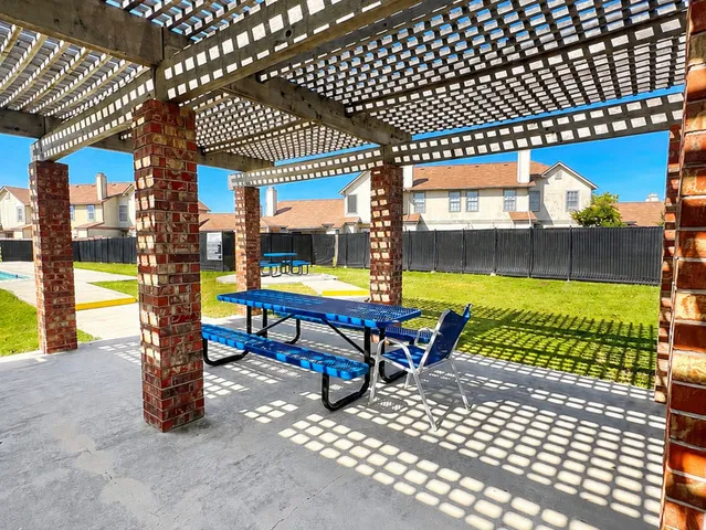 7880 MICRON DR #804 San Antonio, TX 78251